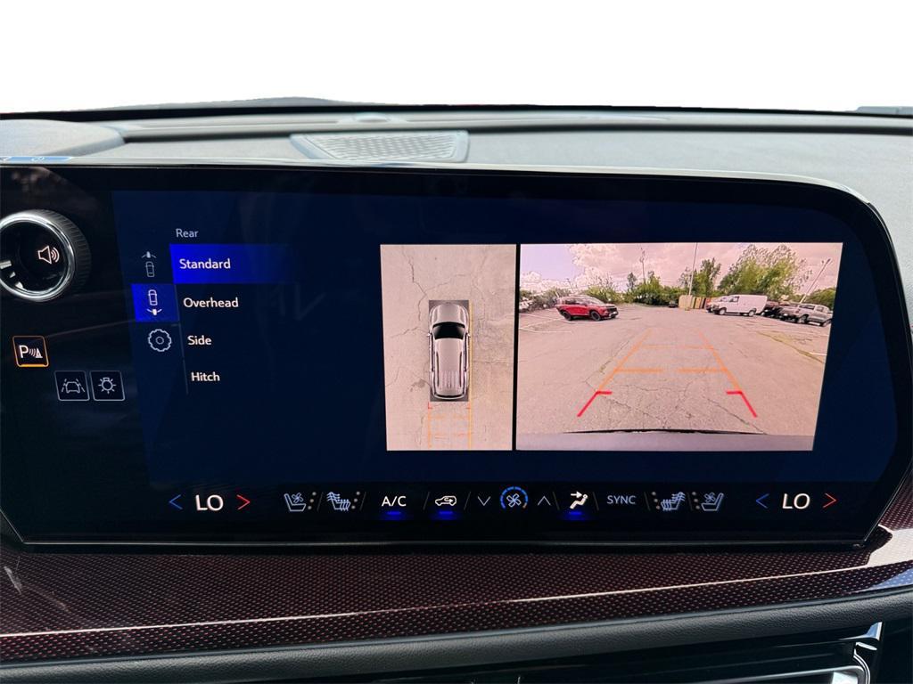 new 2026 Chevrolet Traverse car, priced at $55,855