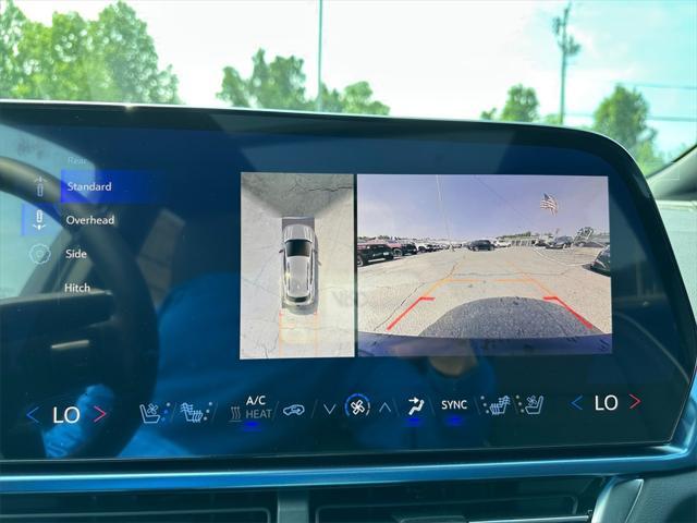new 2025 Chevrolet Equinox EV car, priced at $40,190
