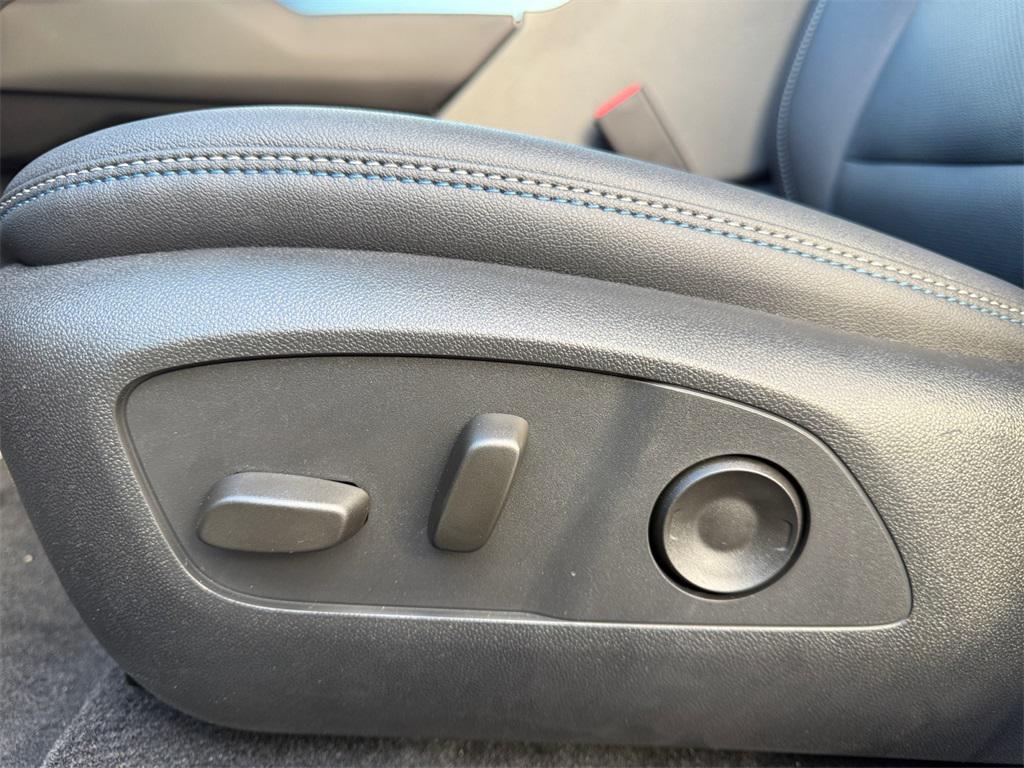 new 2026 Chevrolet Equinox EV car, priced at $34,295