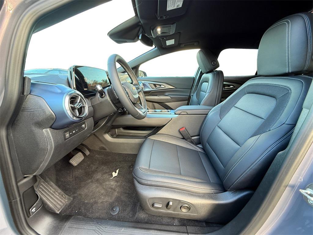 new 2026 Chevrolet Equinox EV car, priced at $34,295