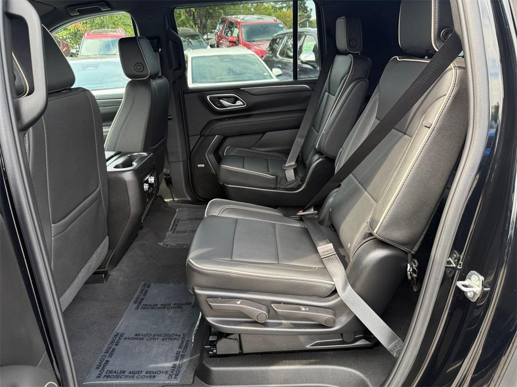 used 2024 GMC Yukon XL car, priced at $62,500