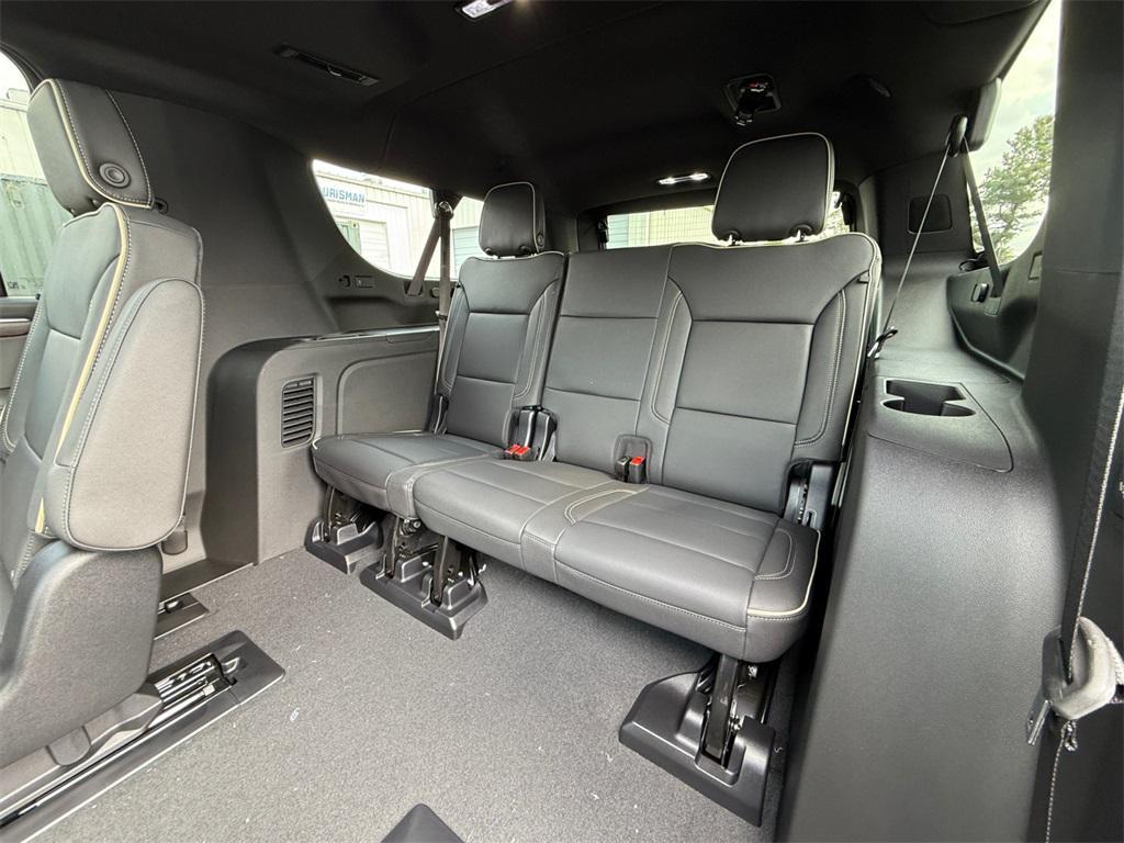 new 2026 Chevrolet Suburban car, priced at $91,940