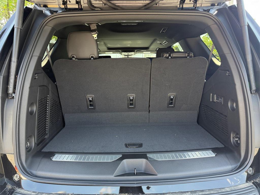 new 2025 Chevrolet Tahoe car, priced at $77,900