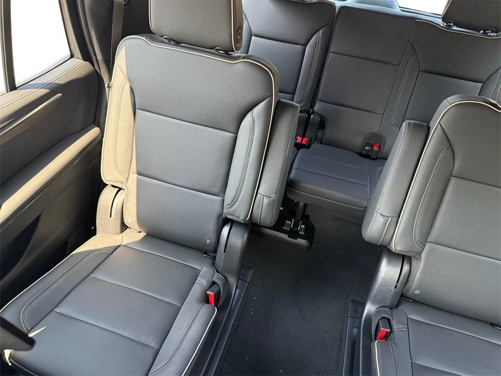 new 2025 Chevrolet Tahoe car, priced at $77,900
