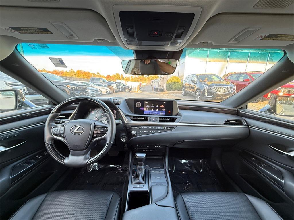 used 2021 Lexus ES 350 car, priced at $32,499