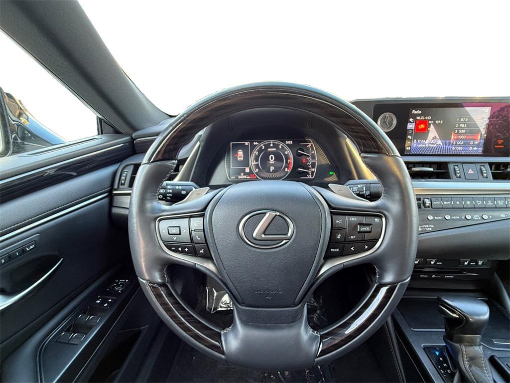 used 2021 Lexus ES 350 car, priced at $32,499