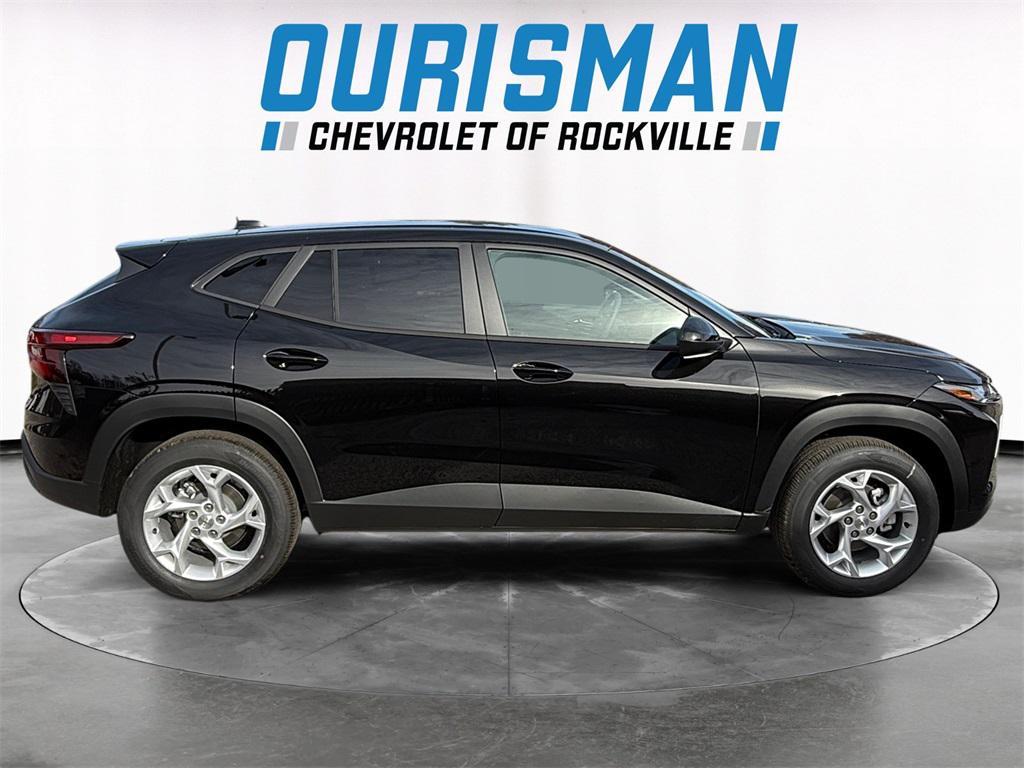 new 2026 Chevrolet Trax car, priced at $23,895