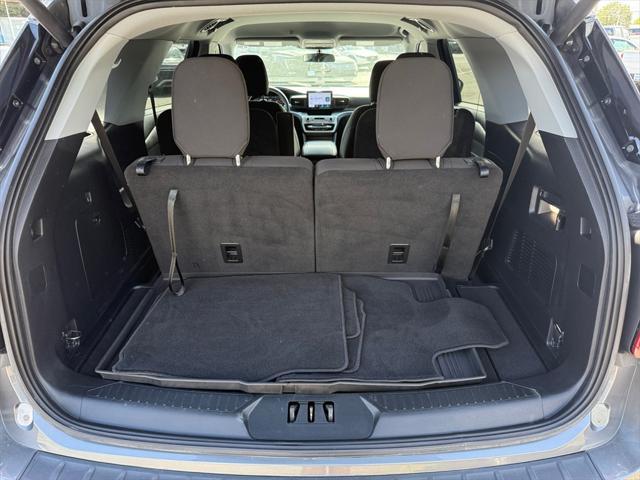 used 2022 Ford Explorer car, priced at $32,000