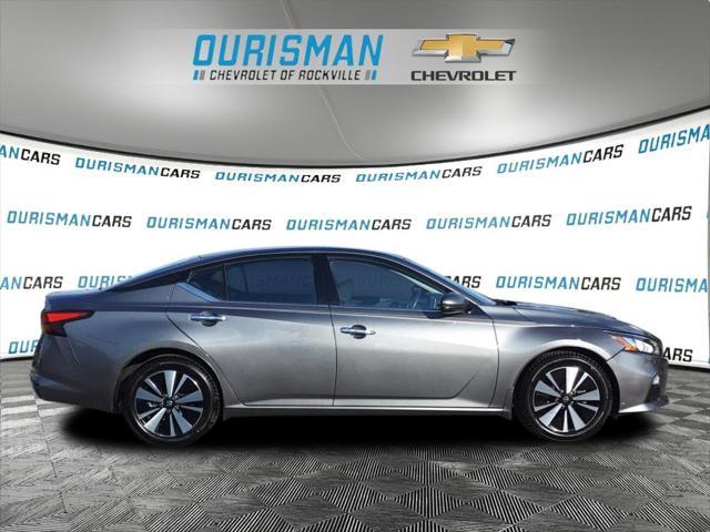 used 2019 Nissan Altima car, priced at $18,500