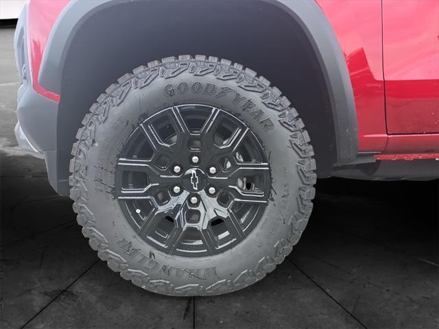 new 2025 Chevrolet Colorado car, priced at $43,649