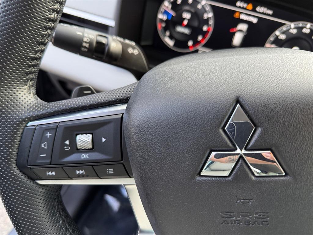 used 2023 Mitsubishi Outlander car, priced at $22,500