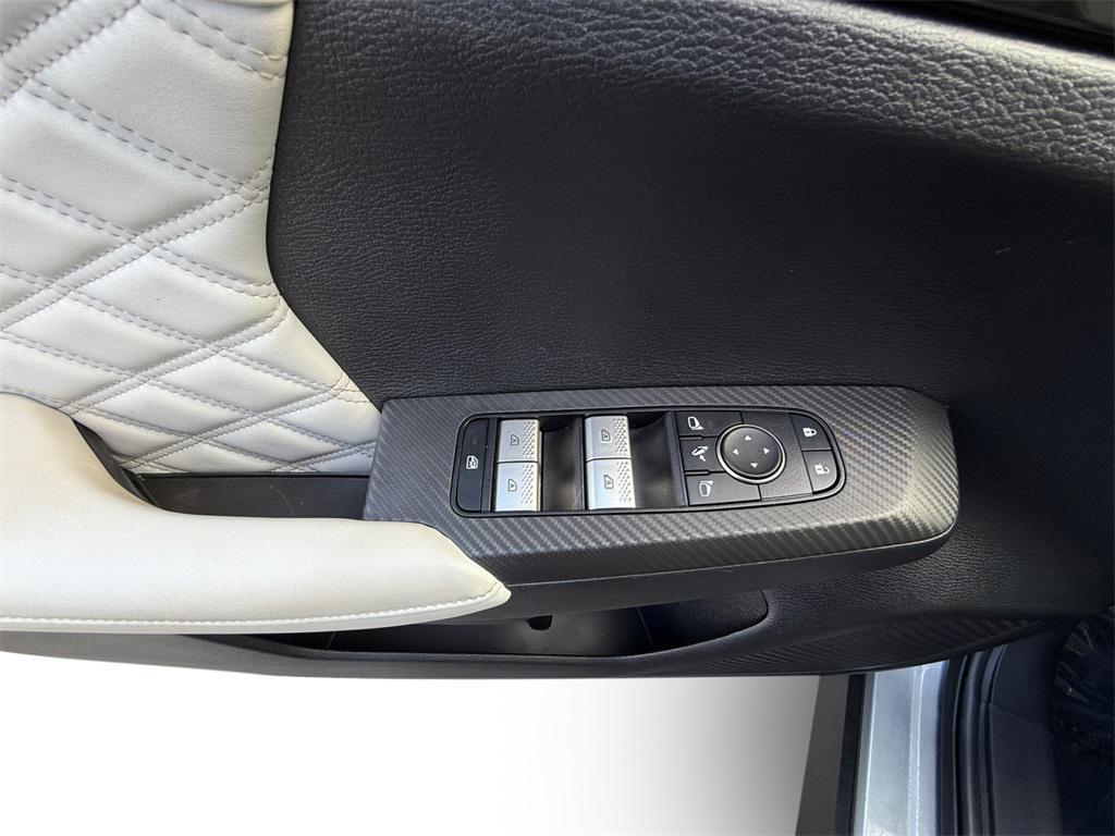 used 2023 Mitsubishi Outlander car, priced at $22,500