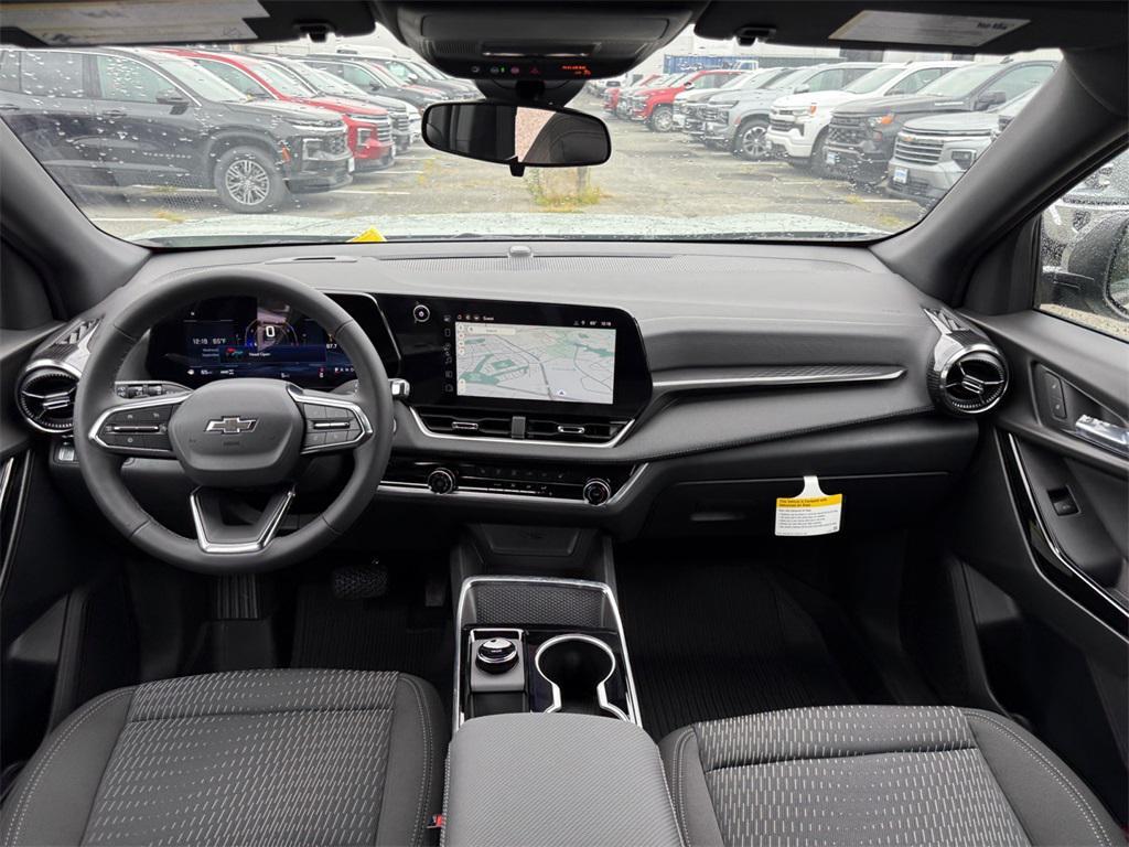 new 2026 Chevrolet Equinox car, priced at $27,305