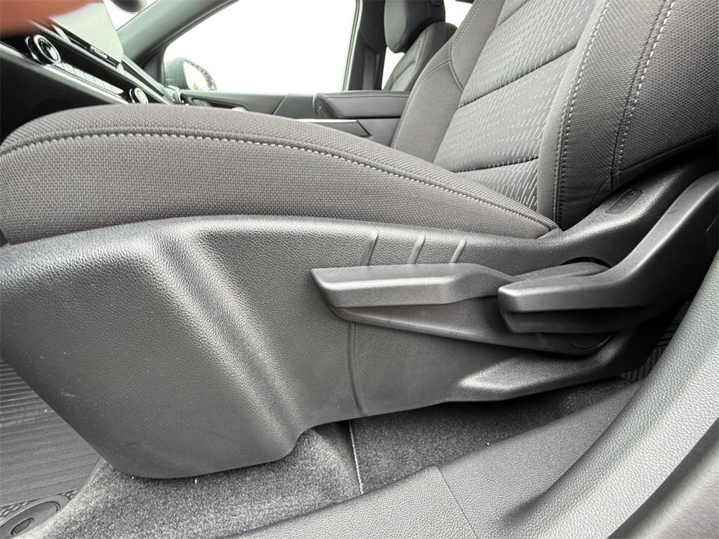 new 2026 Chevrolet Equinox car, priced at $27,305