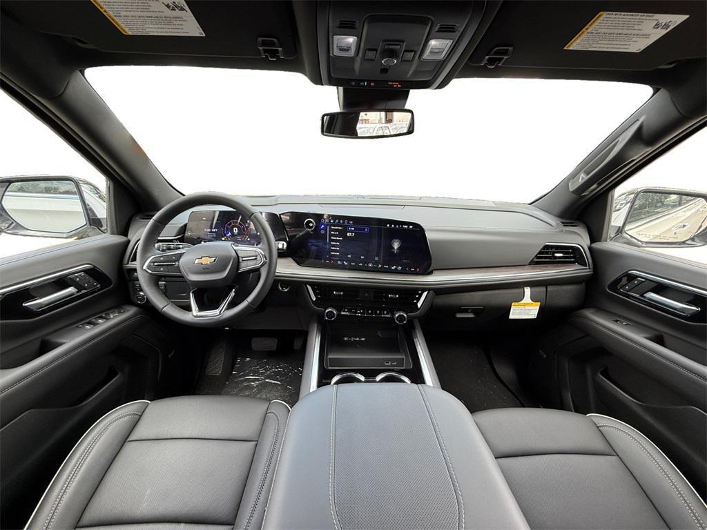 new 2025 Chevrolet Suburban car, priced at $72,115