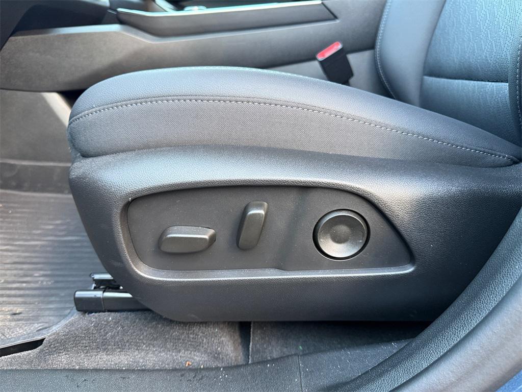 used 2026 Chevrolet Equinox car, priced at $29,000