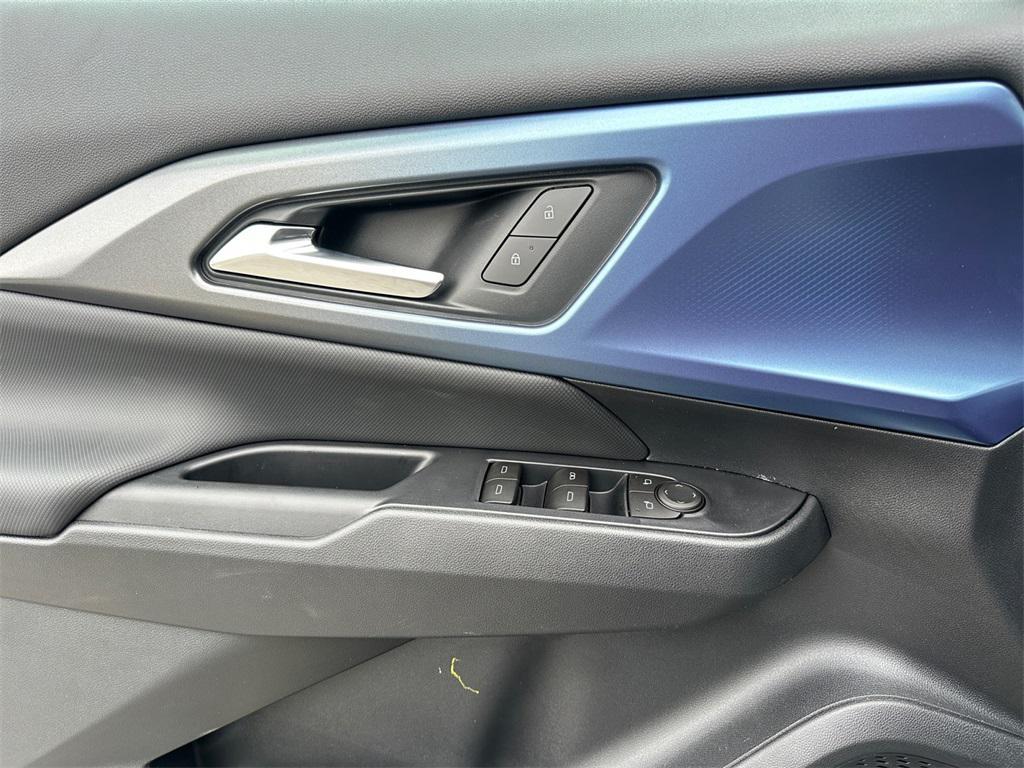 new 2026 Chevrolet Equinox EV car, priced at $35,795