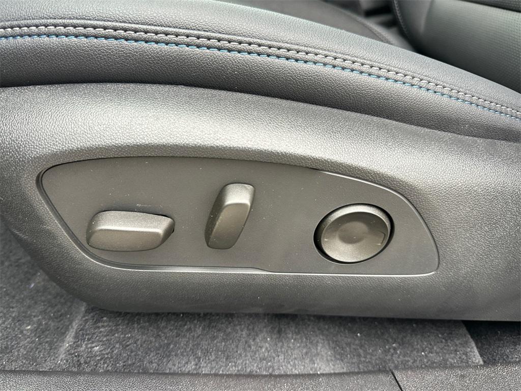 new 2026 Chevrolet Equinox EV car, priced at $35,795