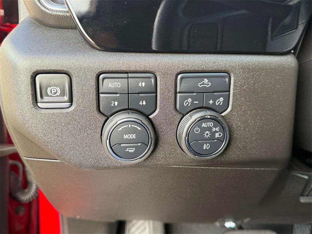 used 2025 Chevrolet Silverado 1500 car, priced at $47,000