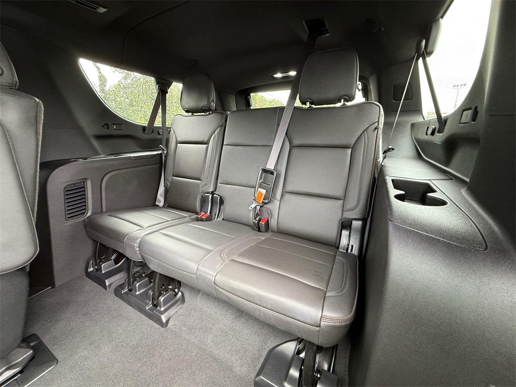 used 2023 Chevrolet Suburban car, priced at $60,000