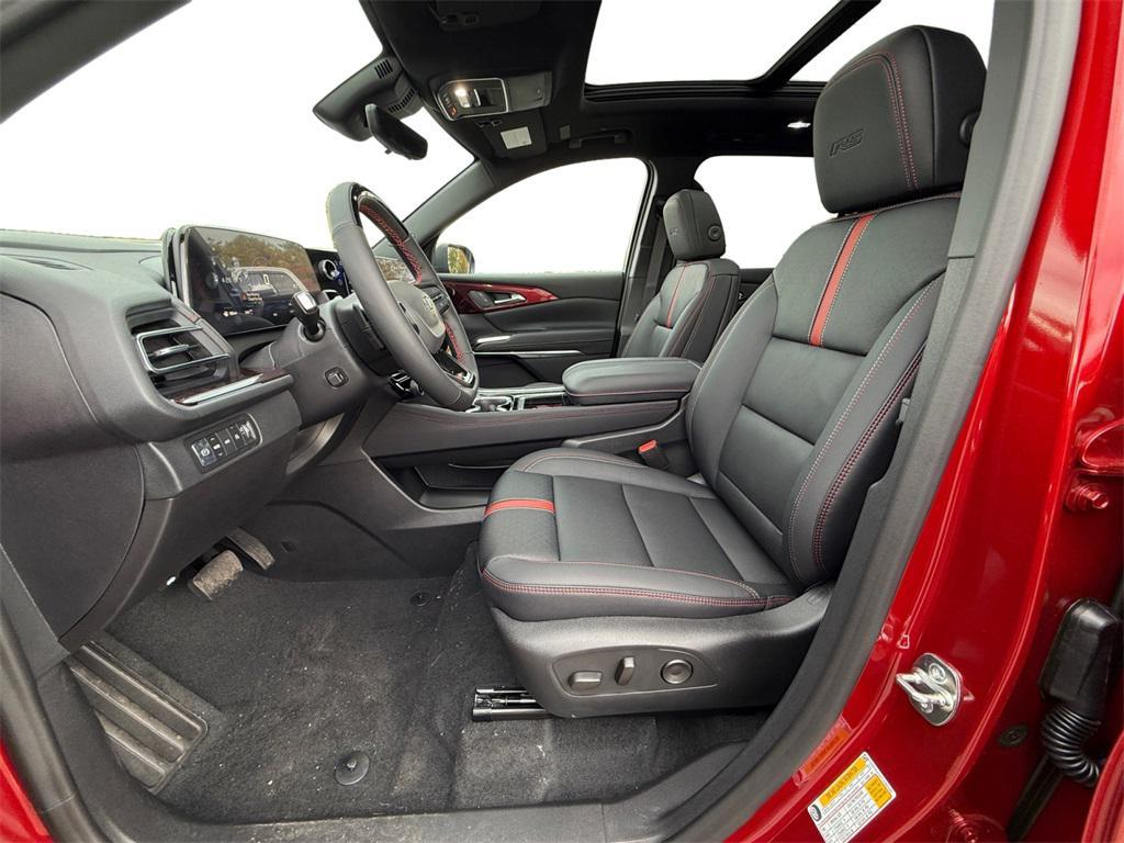 new 2026 Chevrolet Traverse car, priced at $59,006