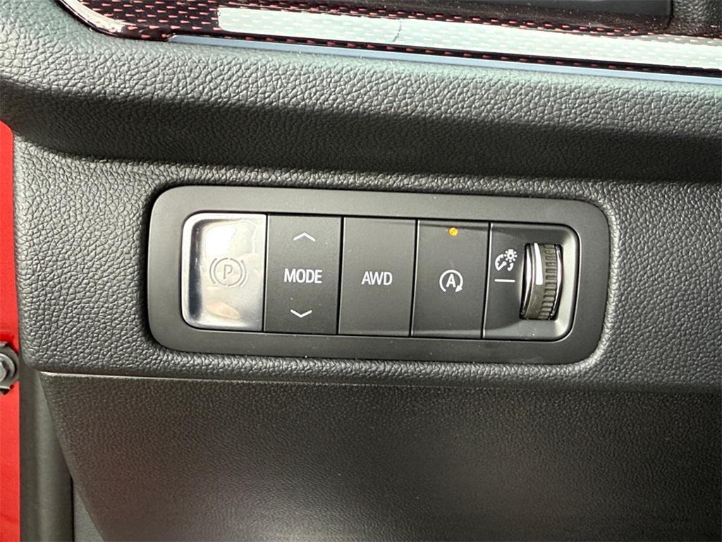 new 2026 Chevrolet Traverse car, priced at $59,006