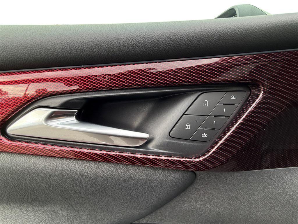 new 2026 Chevrolet Traverse car, priced at $59,006