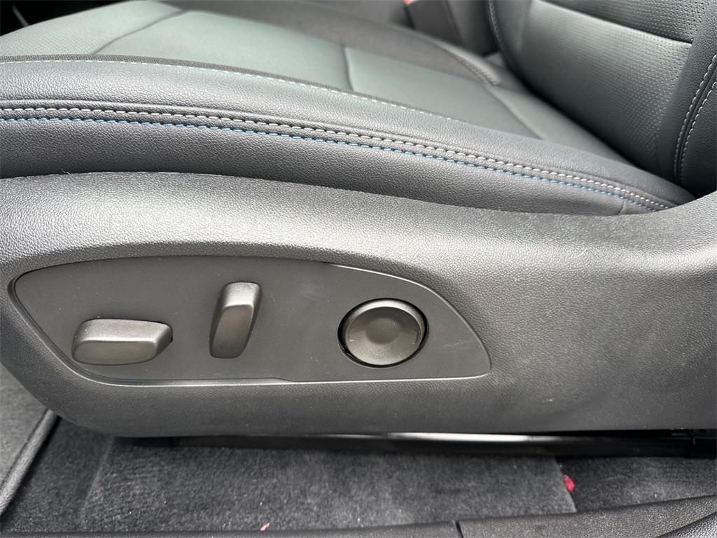 new 2026 Chevrolet Equinox EV car, priced at $35,795