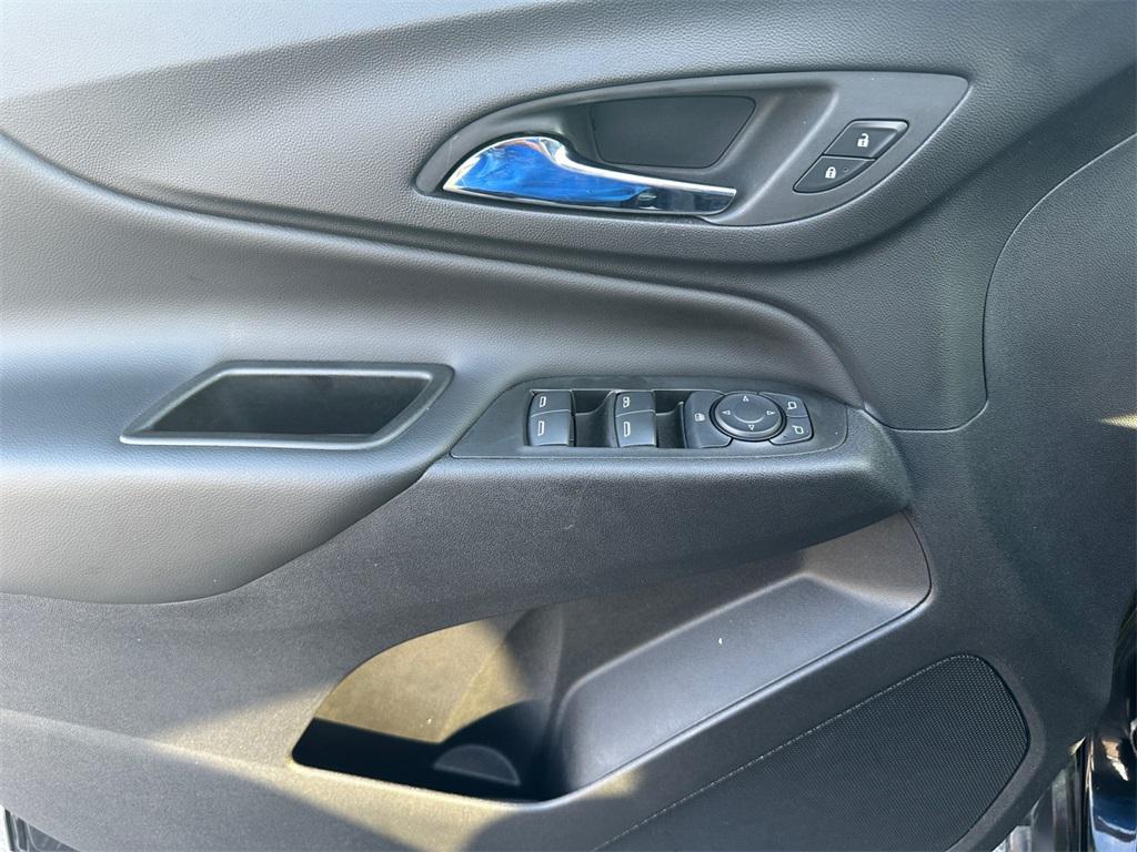 used 2022 Chevrolet Equinox car, priced at $20,000