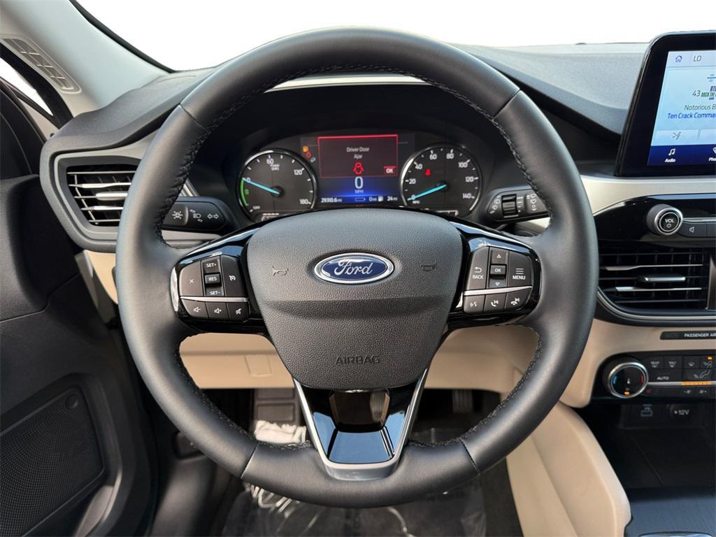 used 2022 Ford Escape car, priced at $21,500