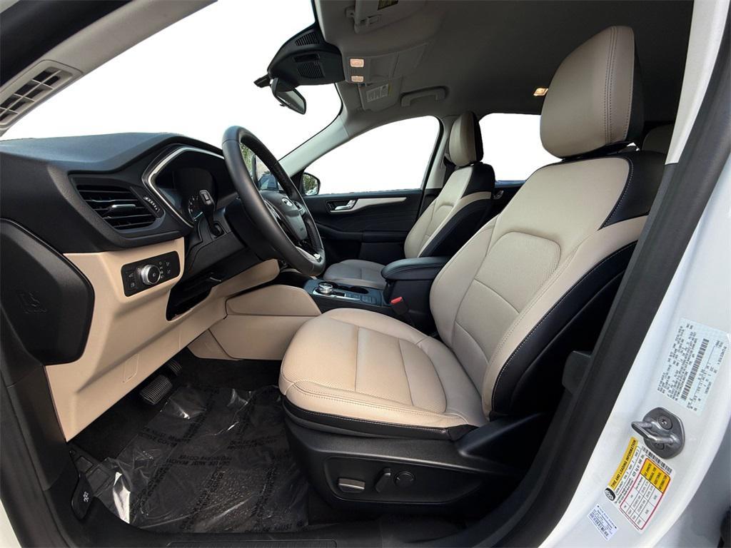 used 2022 Ford Escape car, priced at $21,500