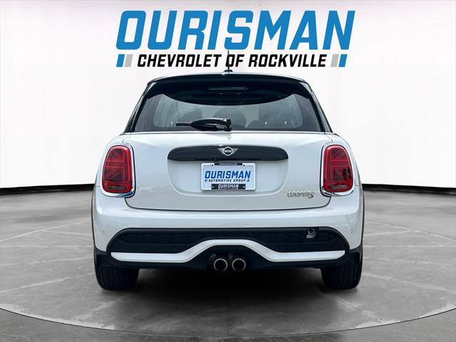 used 2023 MINI Hardtop car, priced at $25,250