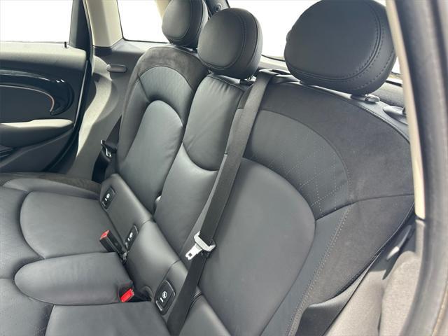 used 2023 MINI Hardtop car, priced at $25,250