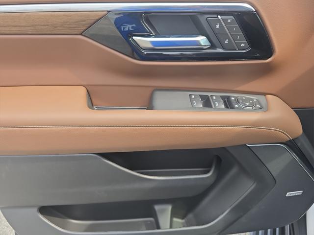 new 2025 Chevrolet Suburban car, priced at $92,470