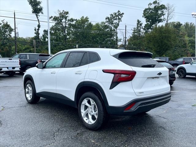 new 2024 Chevrolet Trax car, priced at $21,186