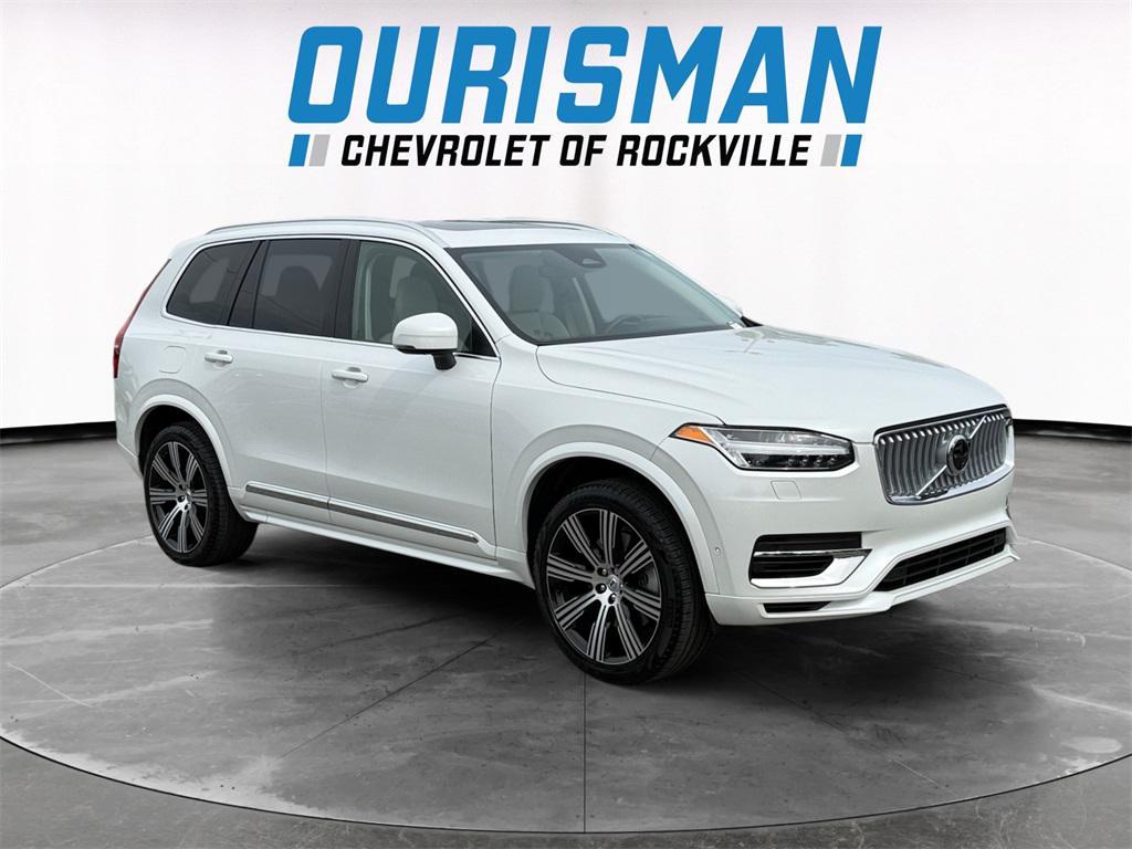 used 2025 Volvo XC90 Plug-In Hybrid car, priced at $55,000