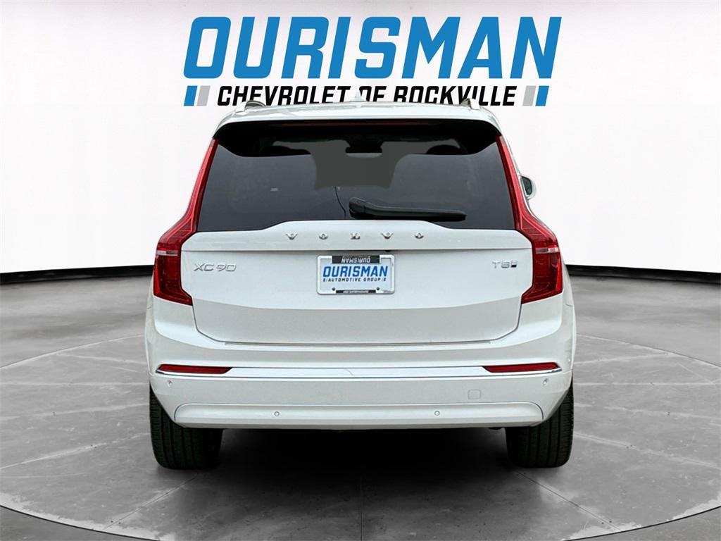 used 2025 Volvo XC90 Plug-In Hybrid car, priced at $55,000