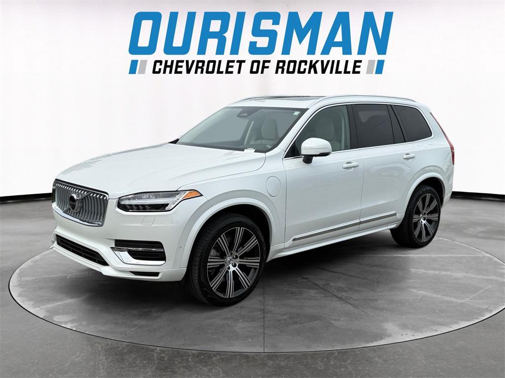 used 2025 Volvo XC90 Plug-In Hybrid car, priced at $55,000