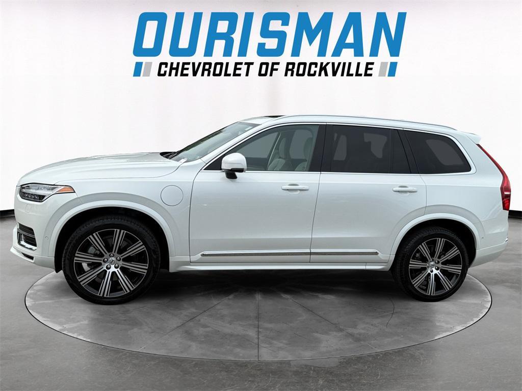 used 2025 Volvo XC90 Plug-In Hybrid car, priced at $55,000
