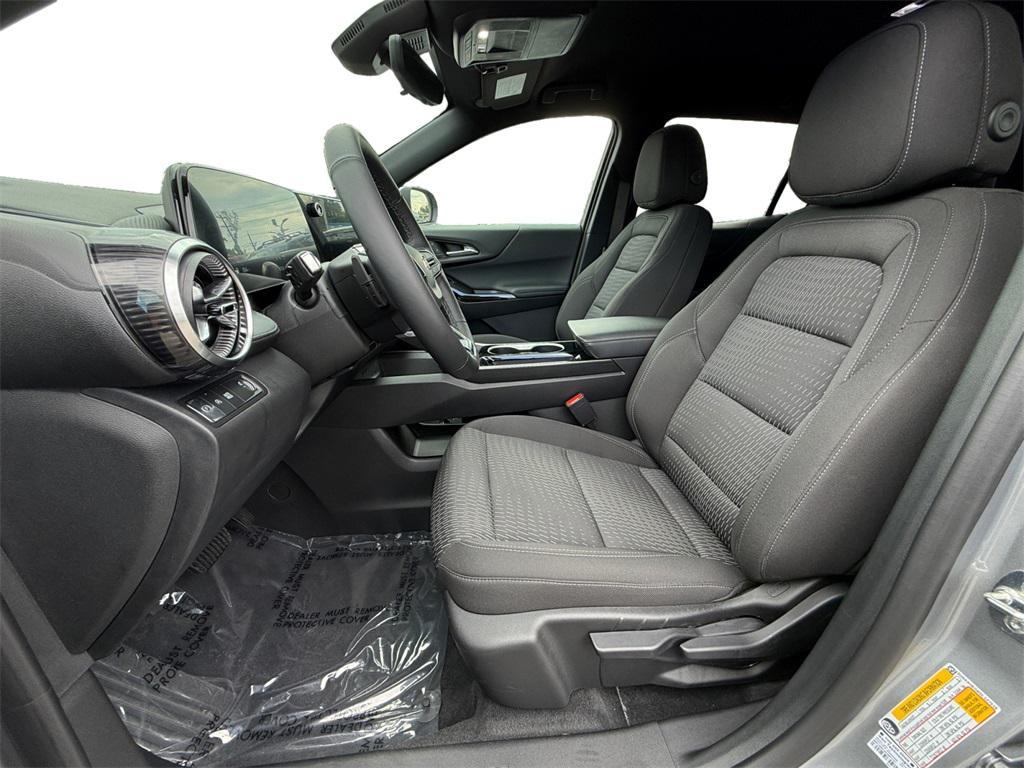 new 2025 Chevrolet Equinox car, priced at $23,620
