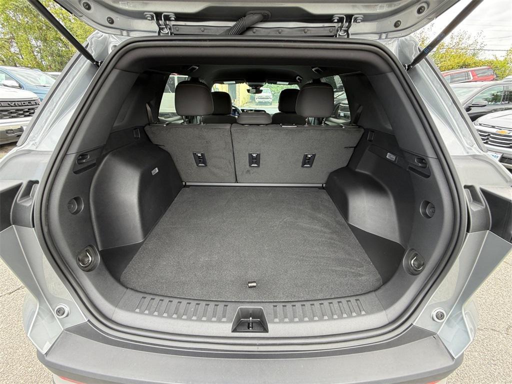 new 2025 Chevrolet Equinox car, priced at $23,620