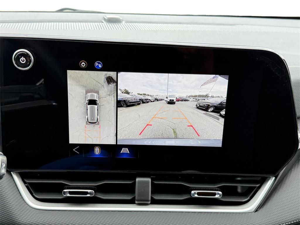 new 2025 Chevrolet Equinox car, priced at $23,620