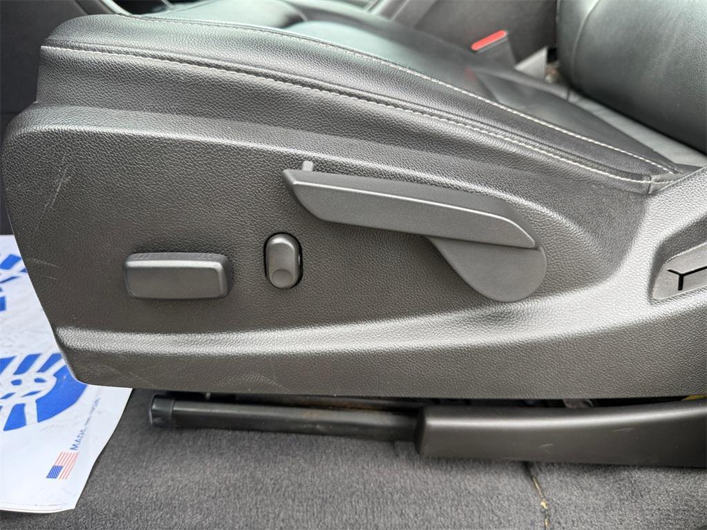 used 2019 Chevrolet Colorado car, priced at $25,000
