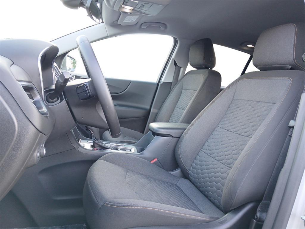 used 2021 Chevrolet Equinox car, priced at $18,000