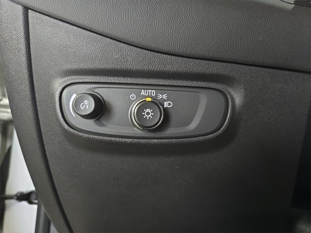 used 2022 Chevrolet Equinox car, priced at $21,000