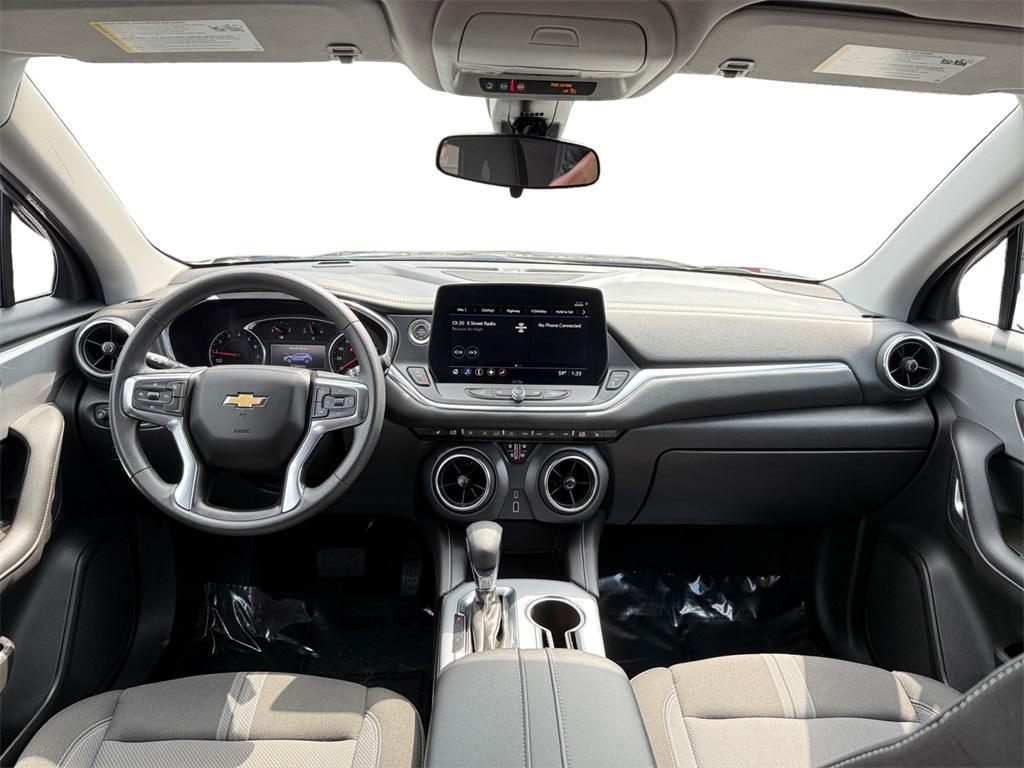 used 2025 Chevrolet Blazer car, priced at $31,000