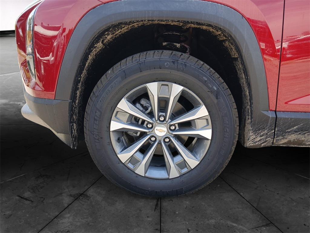 new 2026 Chevrolet Equinox car, priced at $28,035