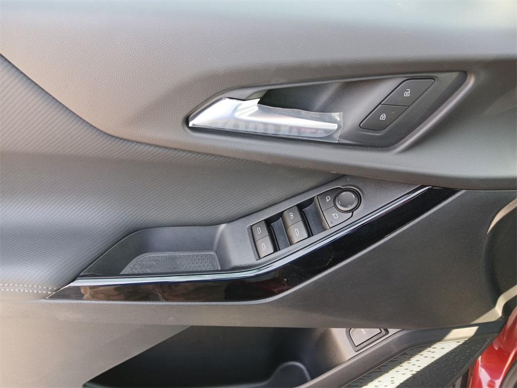 new 2026 Chevrolet Equinox car, priced at $28,035