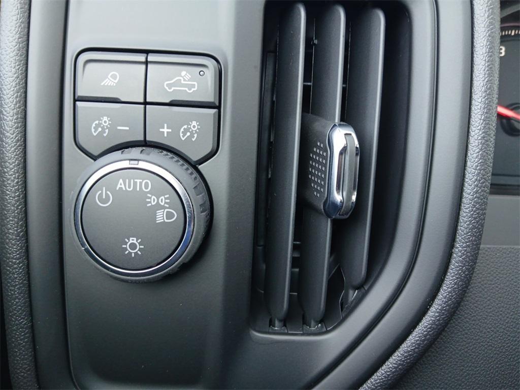 new 2025 Chevrolet Silverado 1500 car, priced at $28,785