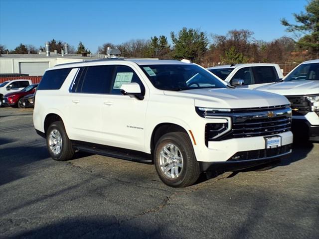 new 2025 Chevrolet Suburban car